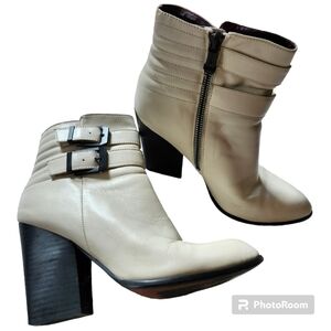Report Signature sz 9 Trever Buckle Ankle Boots